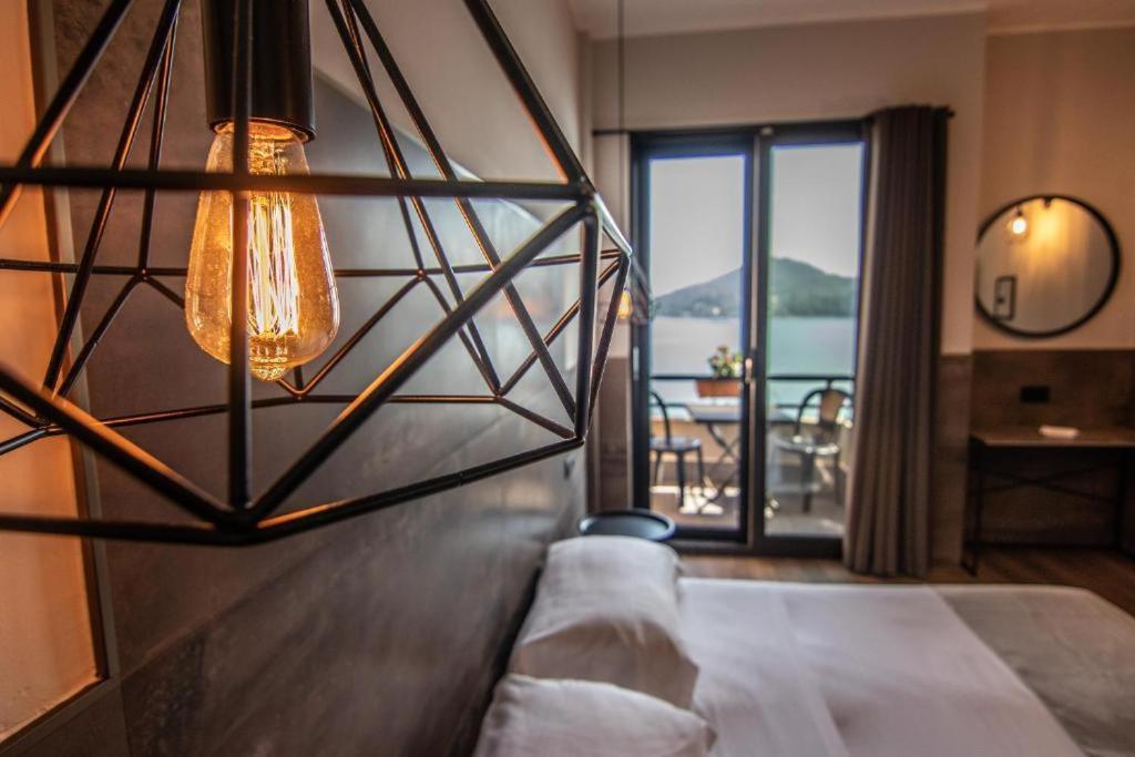Hotel Concorde อาโรนา ภายนอก รูปภาพ