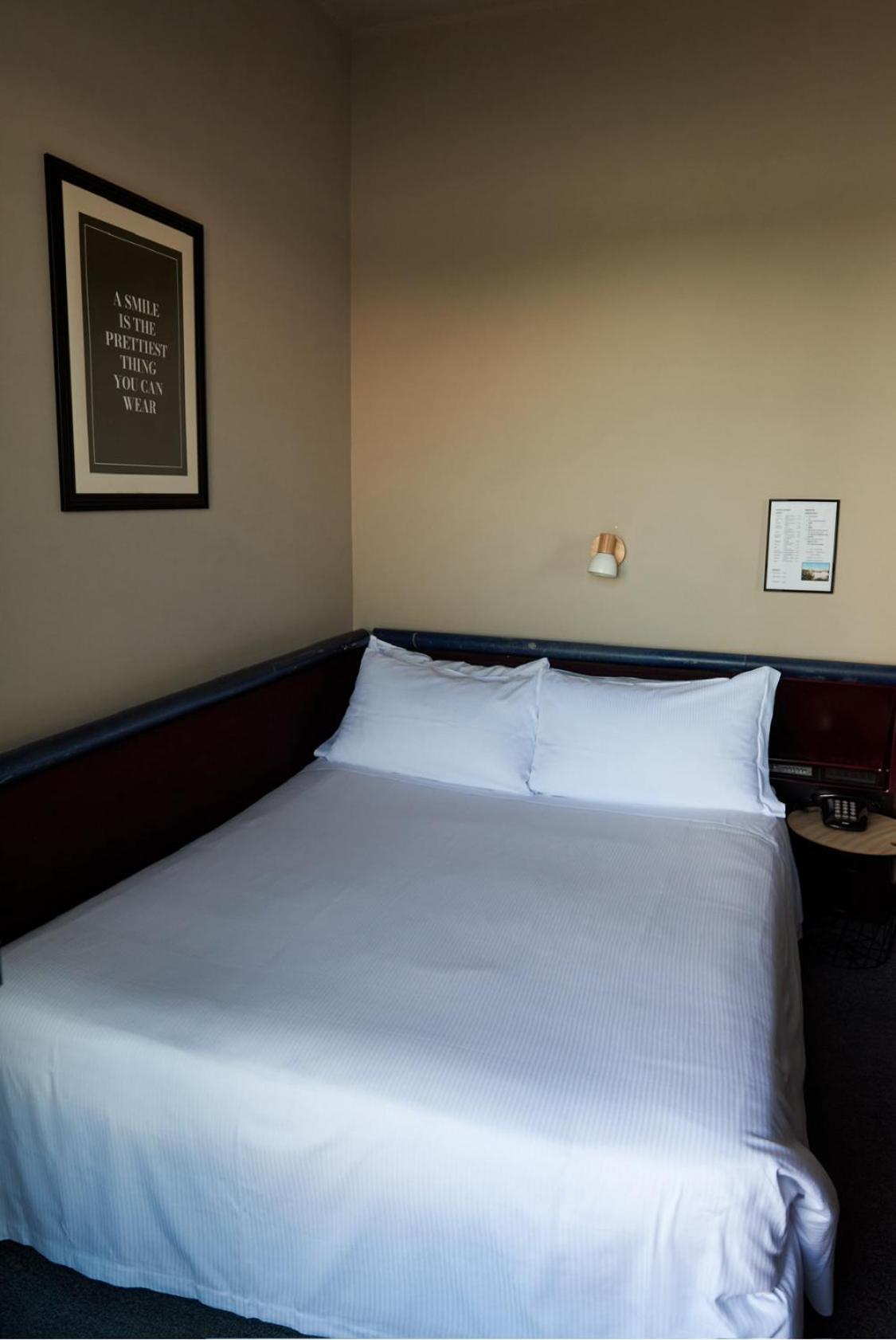 Hotel Concorde อาโรนา ภายนอก รูปภาพ