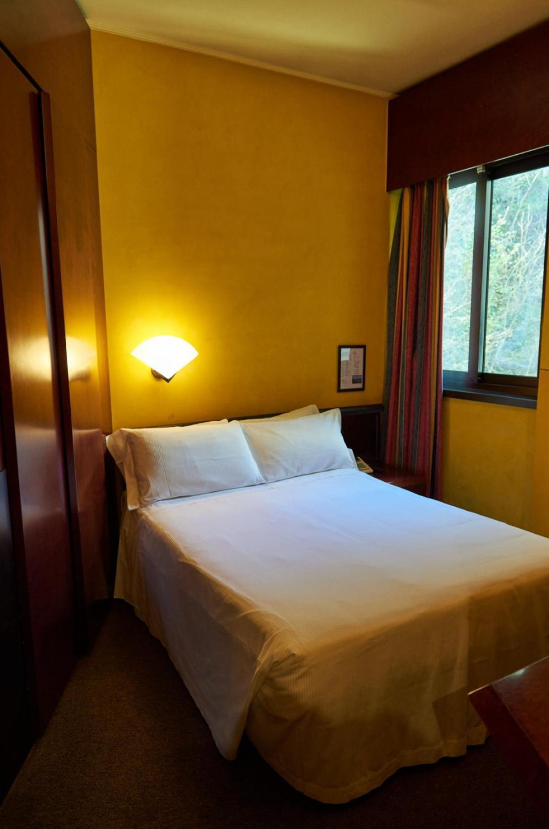Hotel Concorde อาโรนา ภายนอก รูปภาพ